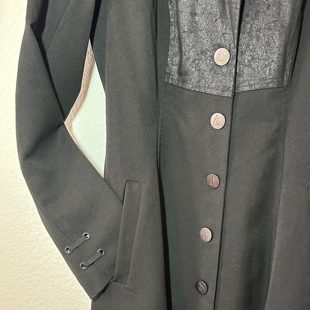 Harry Potter Hot Topic Coat - Med, Deathly Hallows Buttons, Hooded Wizard Trench - Picture 7 of 12